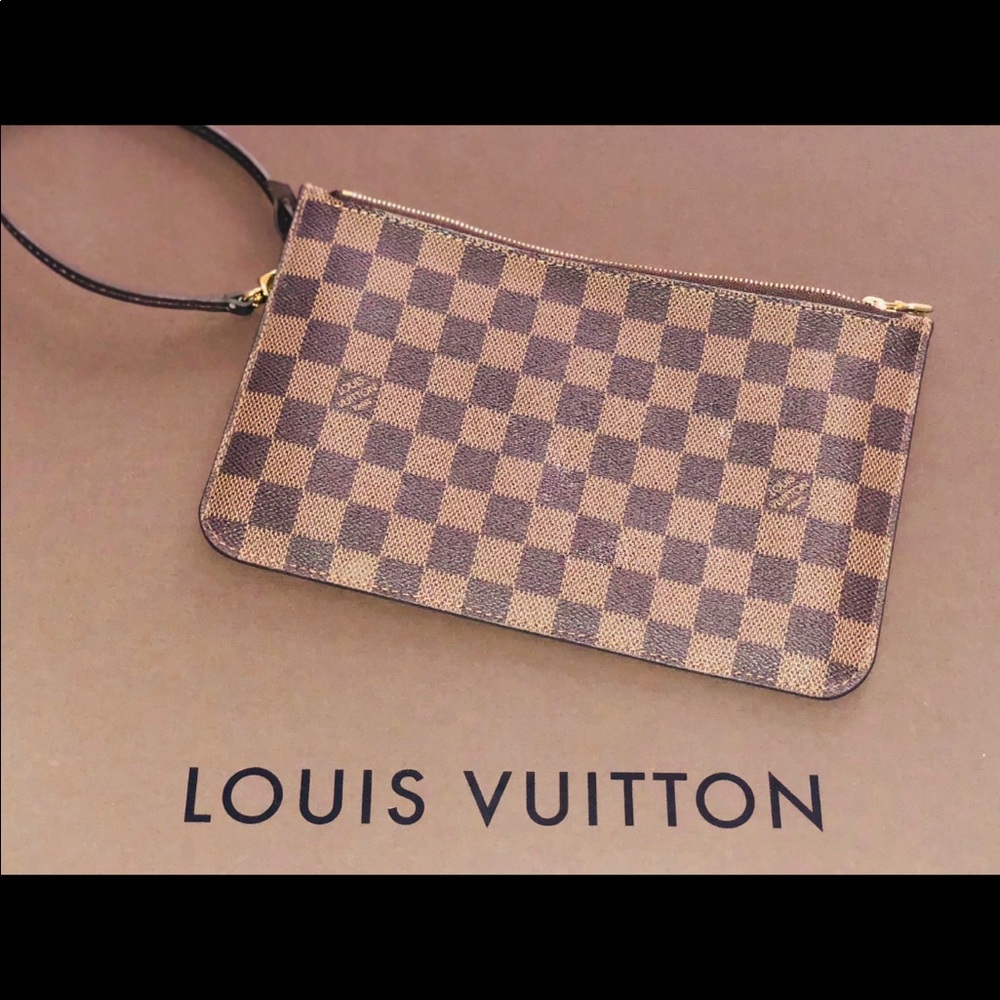 AUTH Louis Vuitton Neverfull MM Damier Ebene - Picture 3 of 7
